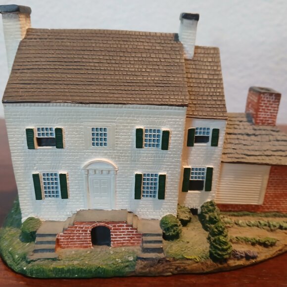 Gone With The Wind "Tara.. Scarletts Pride" Numbered Figurine - Picture 5 of 6